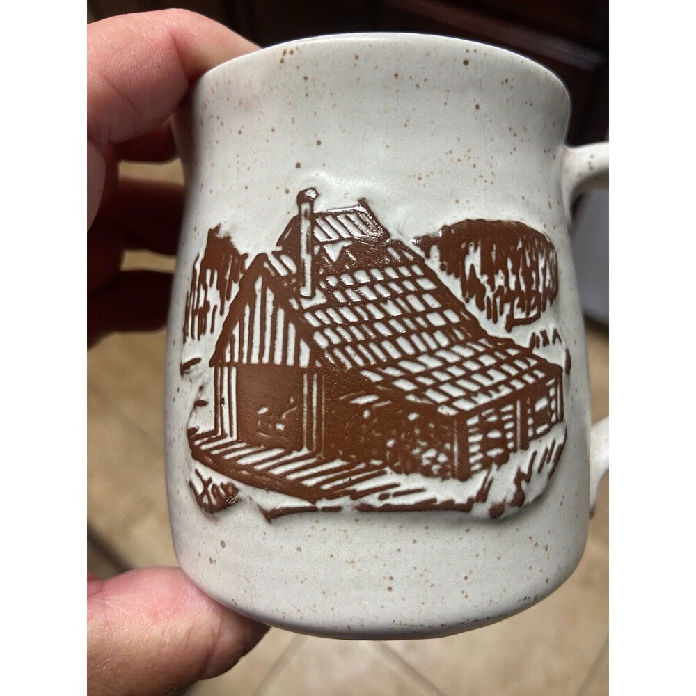 Vintage 3D Pottery Style CABIN / Barn Rustic Stone Color Coffee Mug Rare